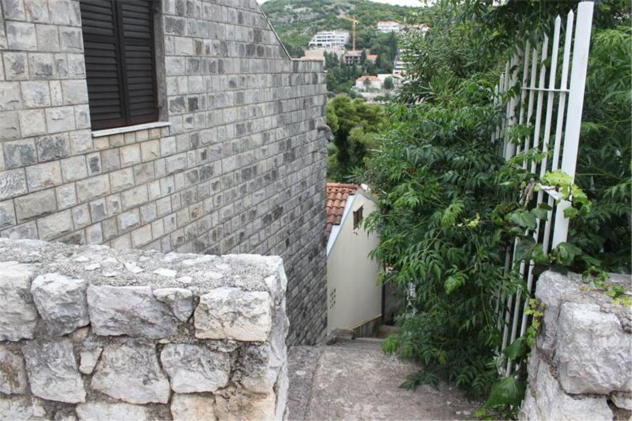 Skalini_smece 0