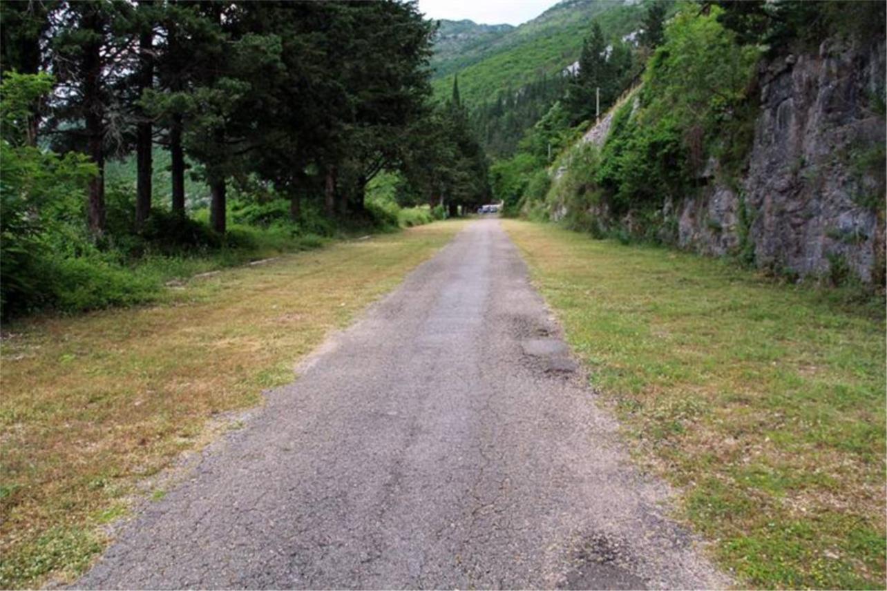 UZavala Vjetrenica Ravno  0