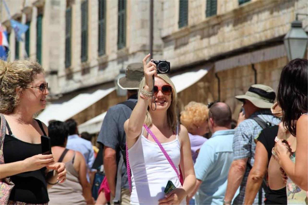 Špica Stradun  0