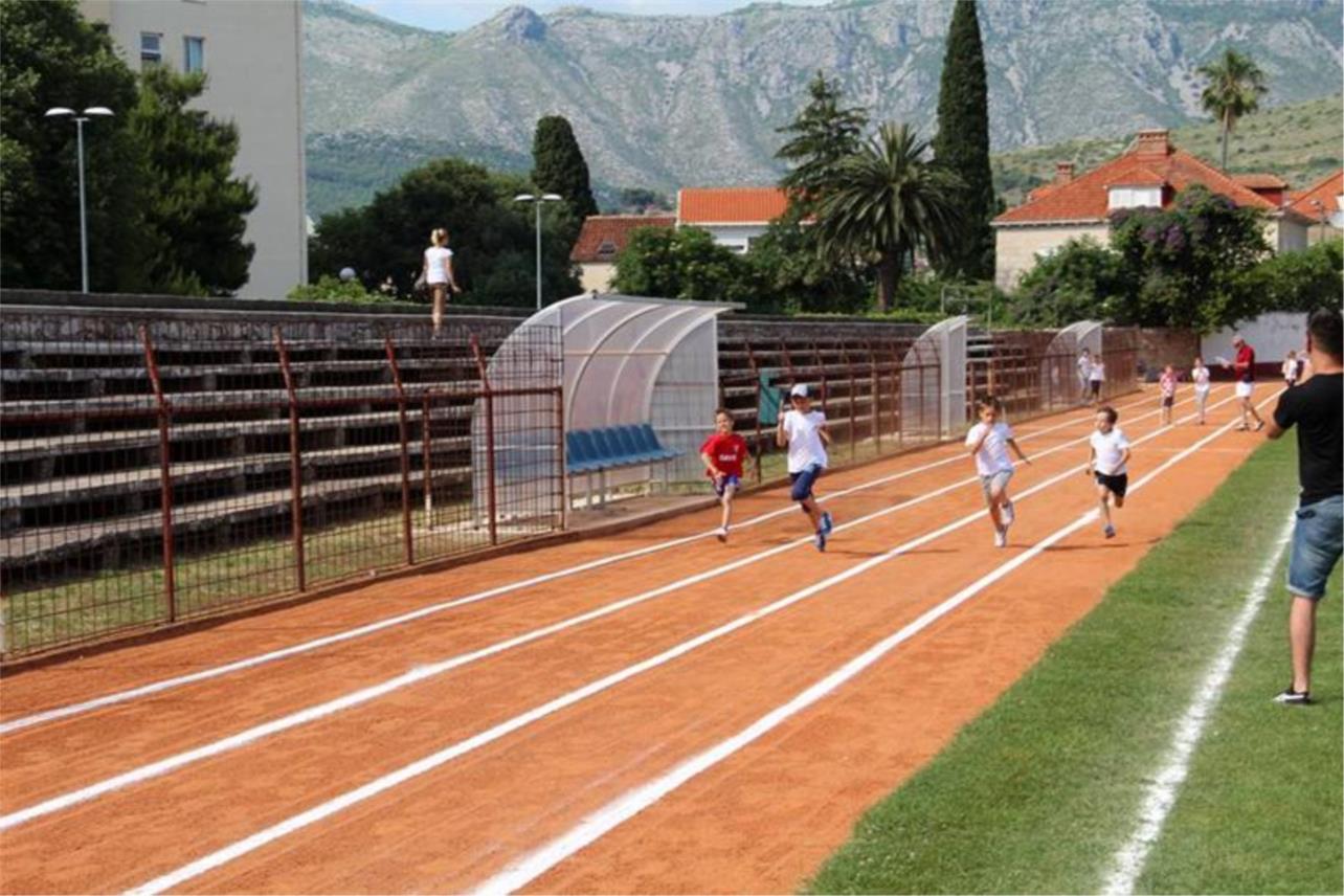 Atletika Dubrovnik  0