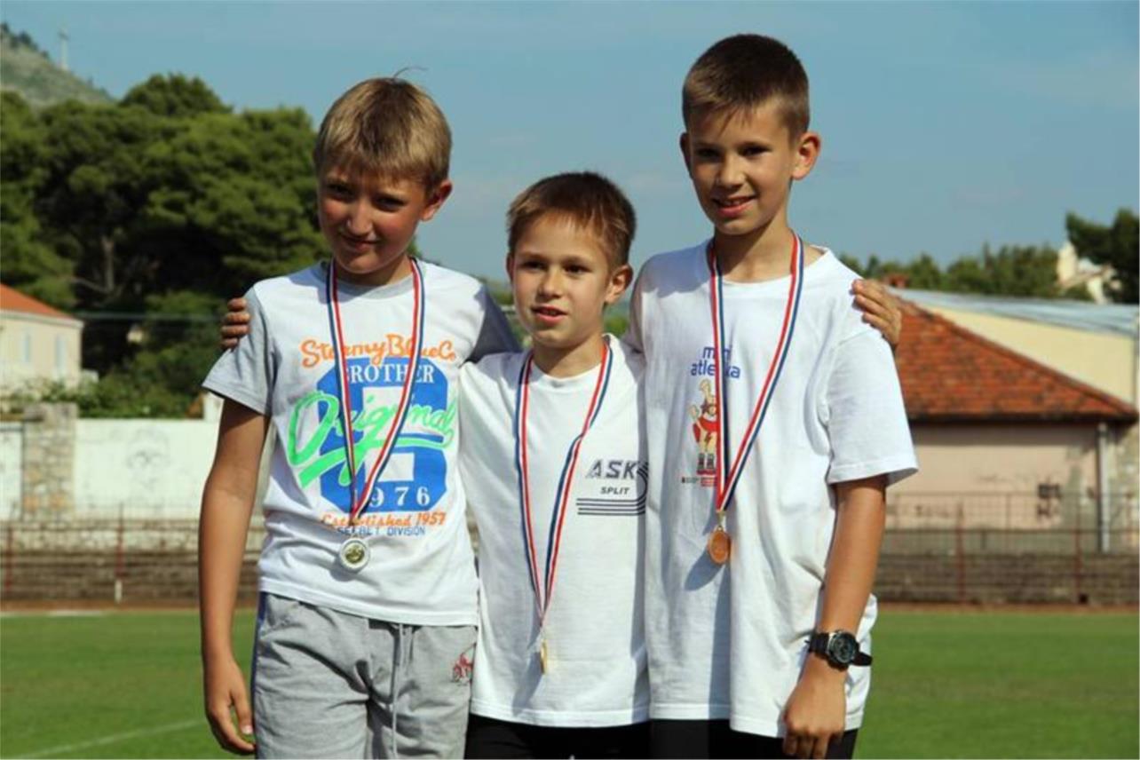 Atletika Dubrovnik  0