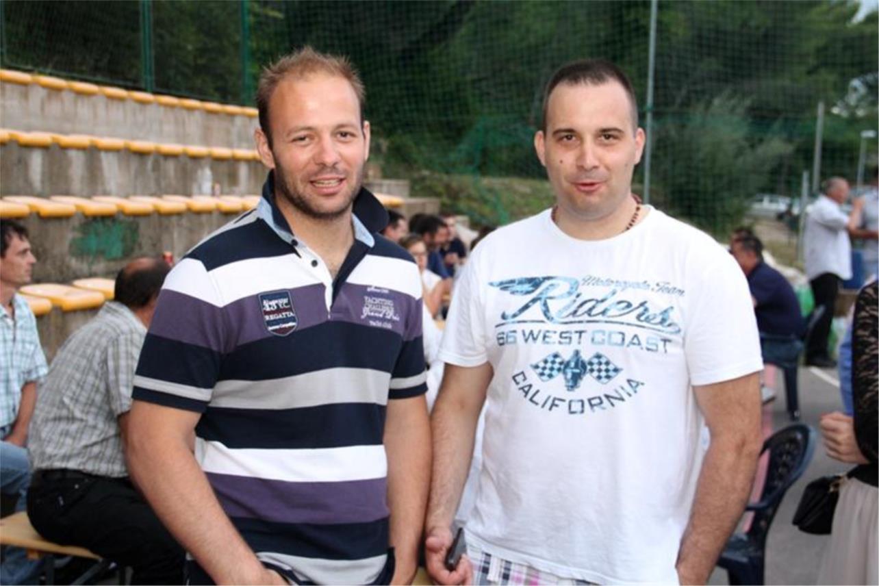 HDZ Slano  0