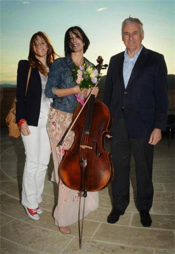 Ana Rucner 0