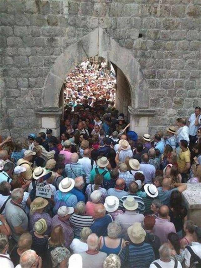 Gužva Dubrovnik  0