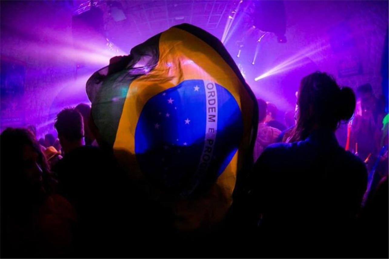 La Fiesta 0
