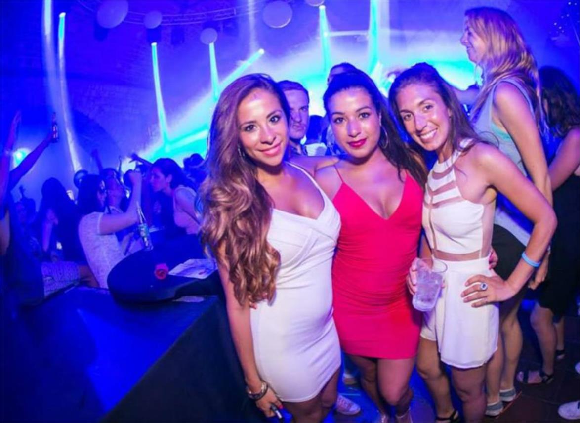 La Fiesta 0
