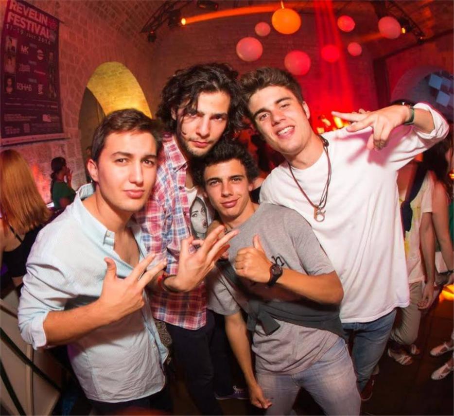 Revelin 0