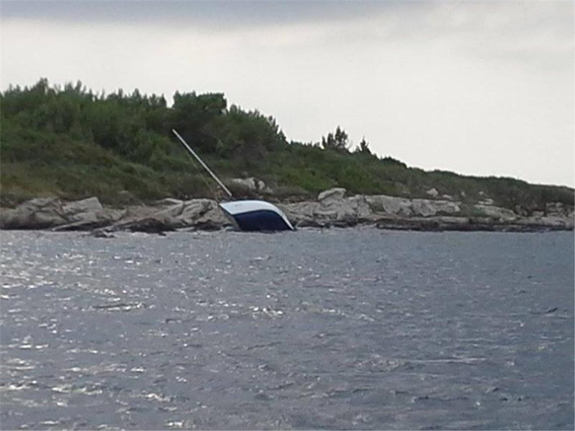 Jedrilica Supetar  0