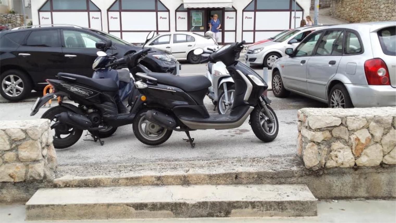 Motori u Hebrangovoj