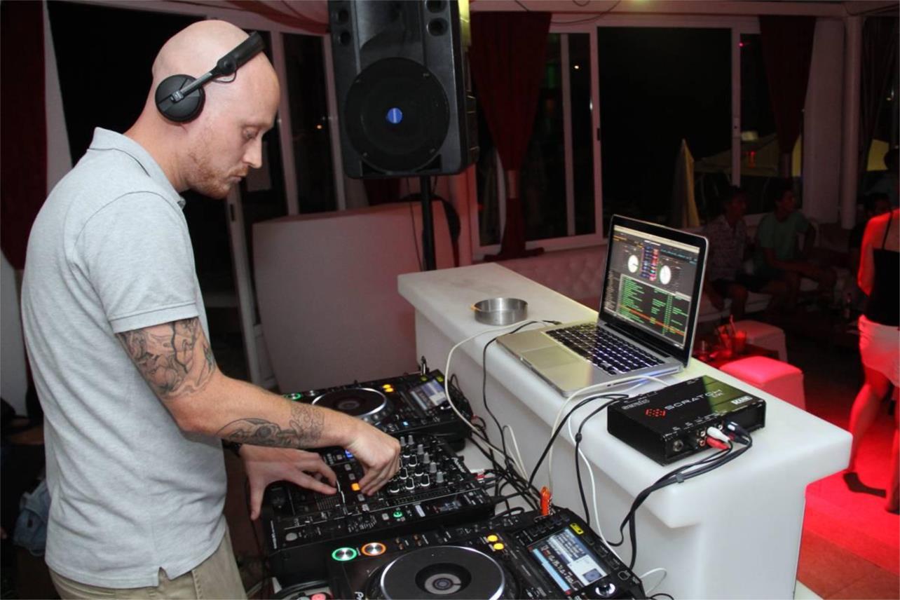 Ministry of sound  0