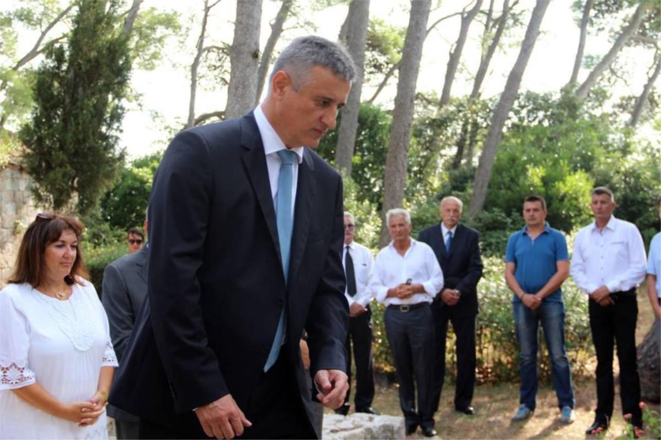 Daksa Karamarko  0