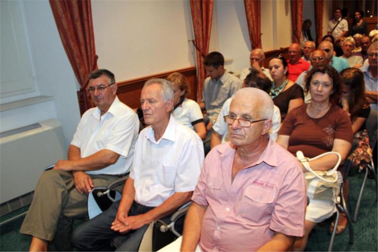 Javna tribina o Žrtvama totalitarnih režima  0