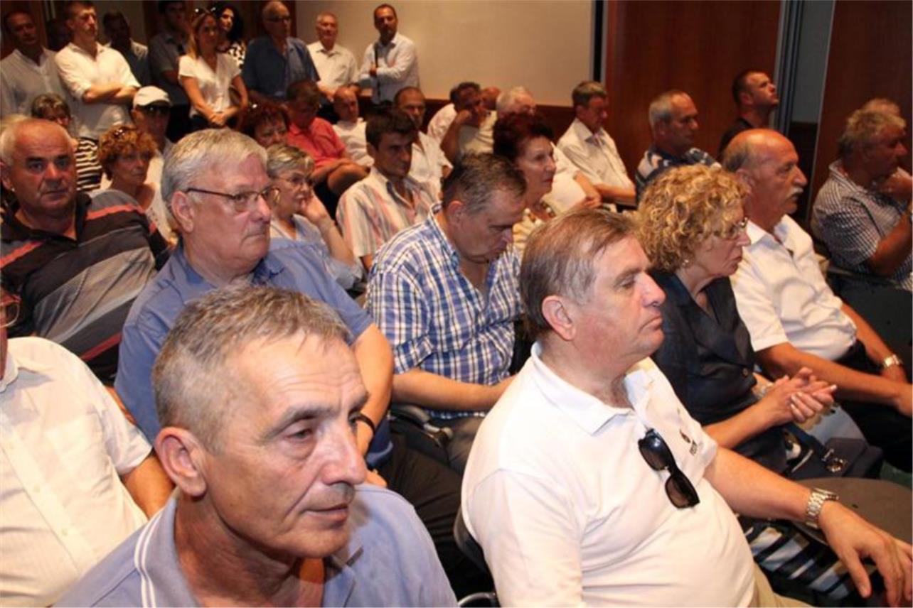 Javna tribina o Žrtvama totalitarnih režima  0