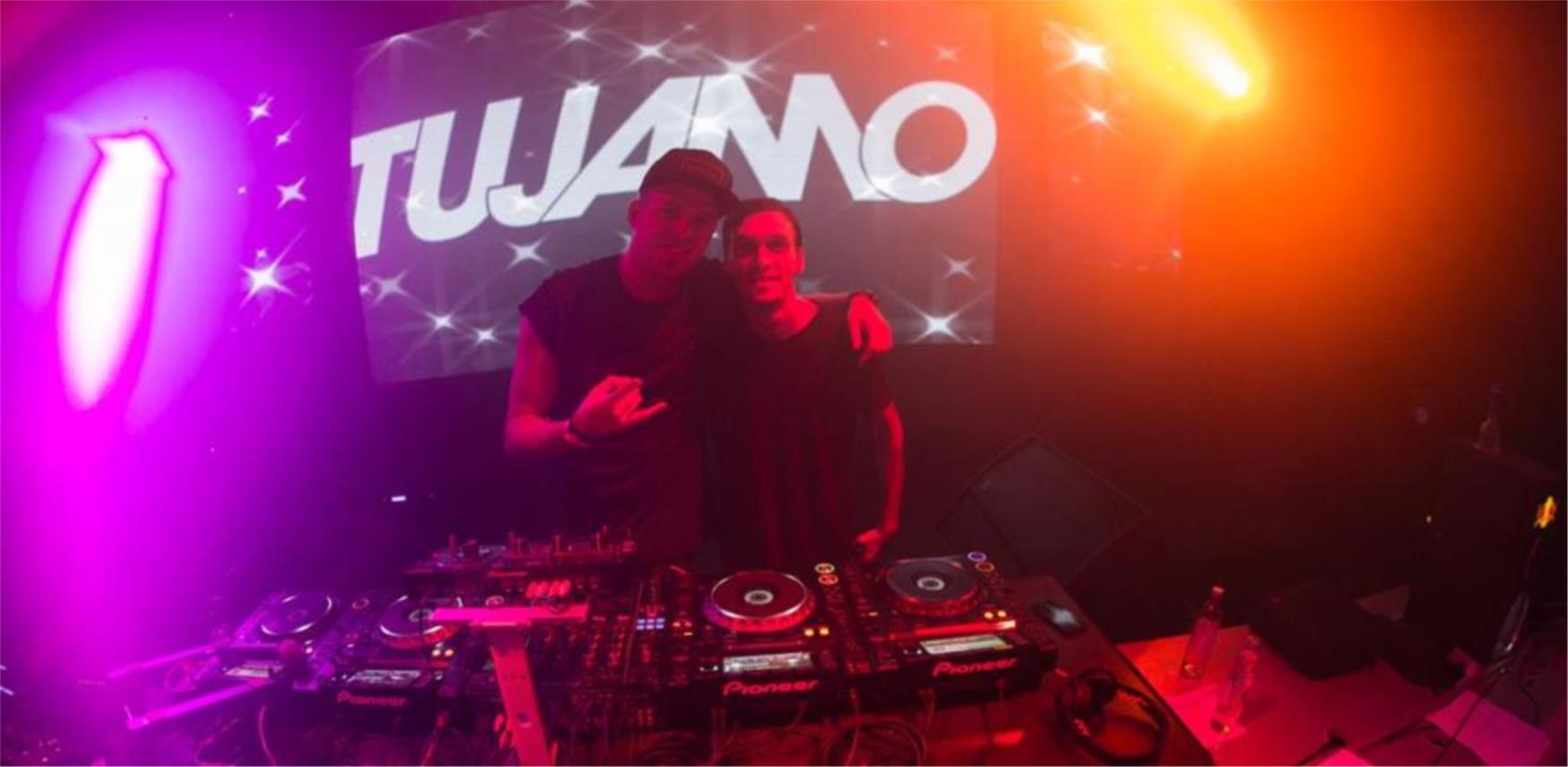 Tujamo Revelin  0