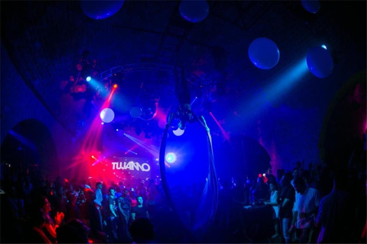 Tujamo Revelin  0