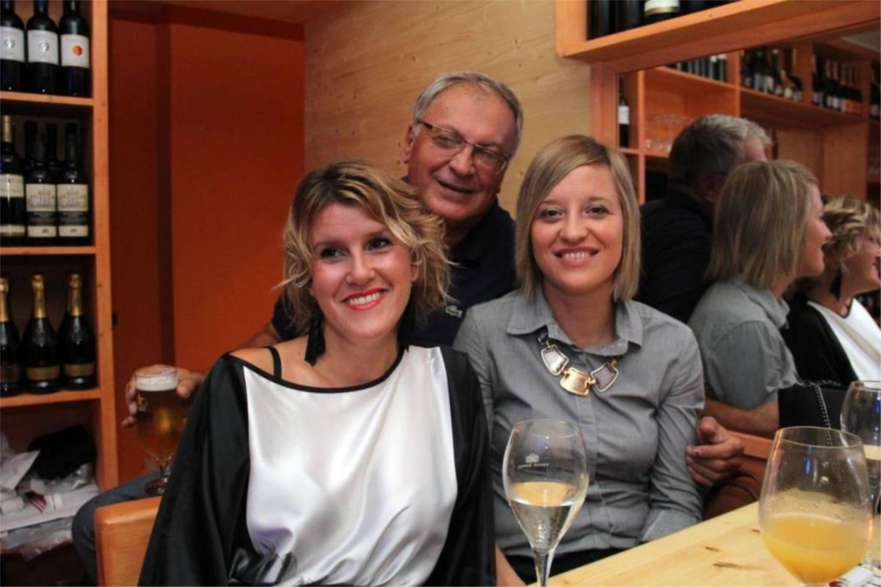 Dionysus wine bar 0