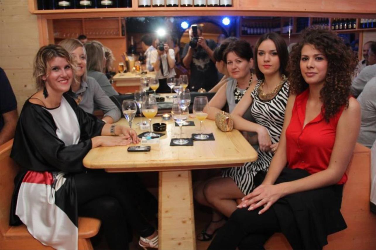 Dionysus wine bar 0