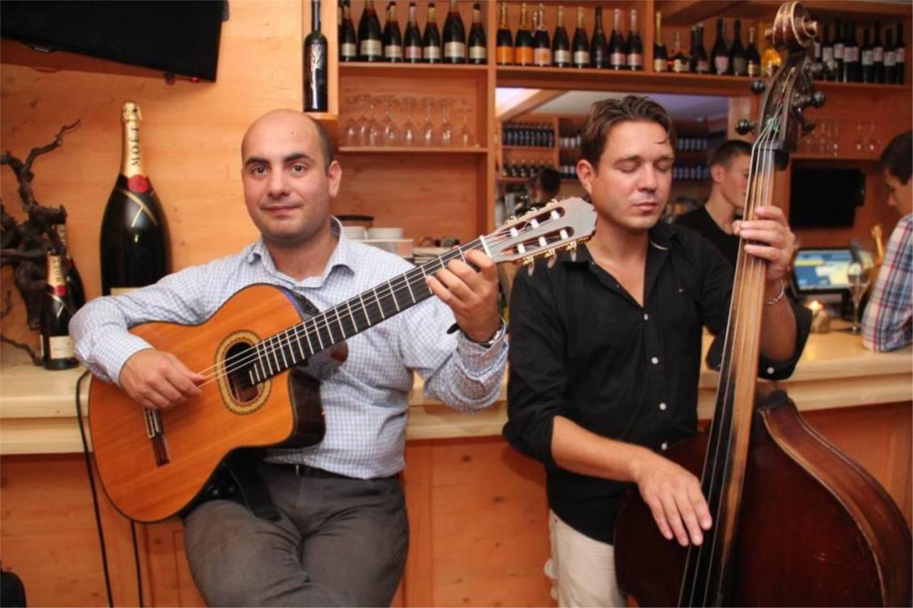 Dionysus wine bar 0