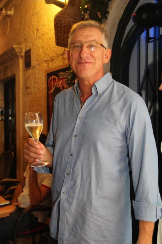 Dionysus wine bar 0