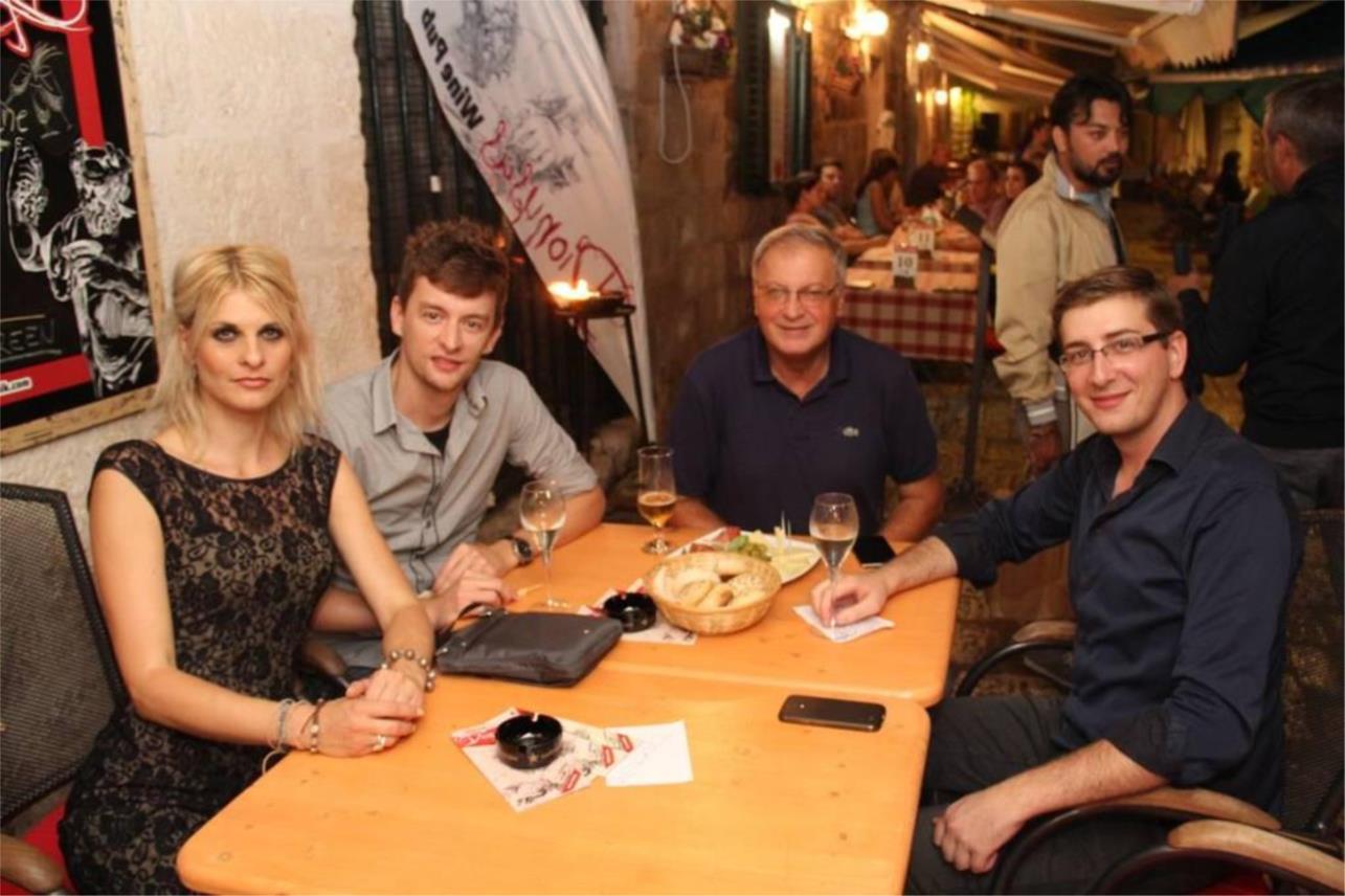Dionysus wine bar 0