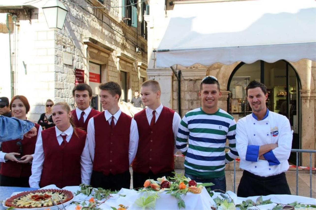 Dubrovačka trpeza 2014.  0