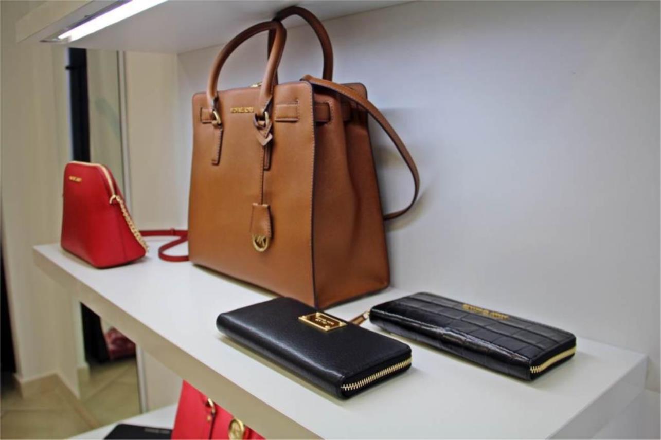 Michael Kors  0