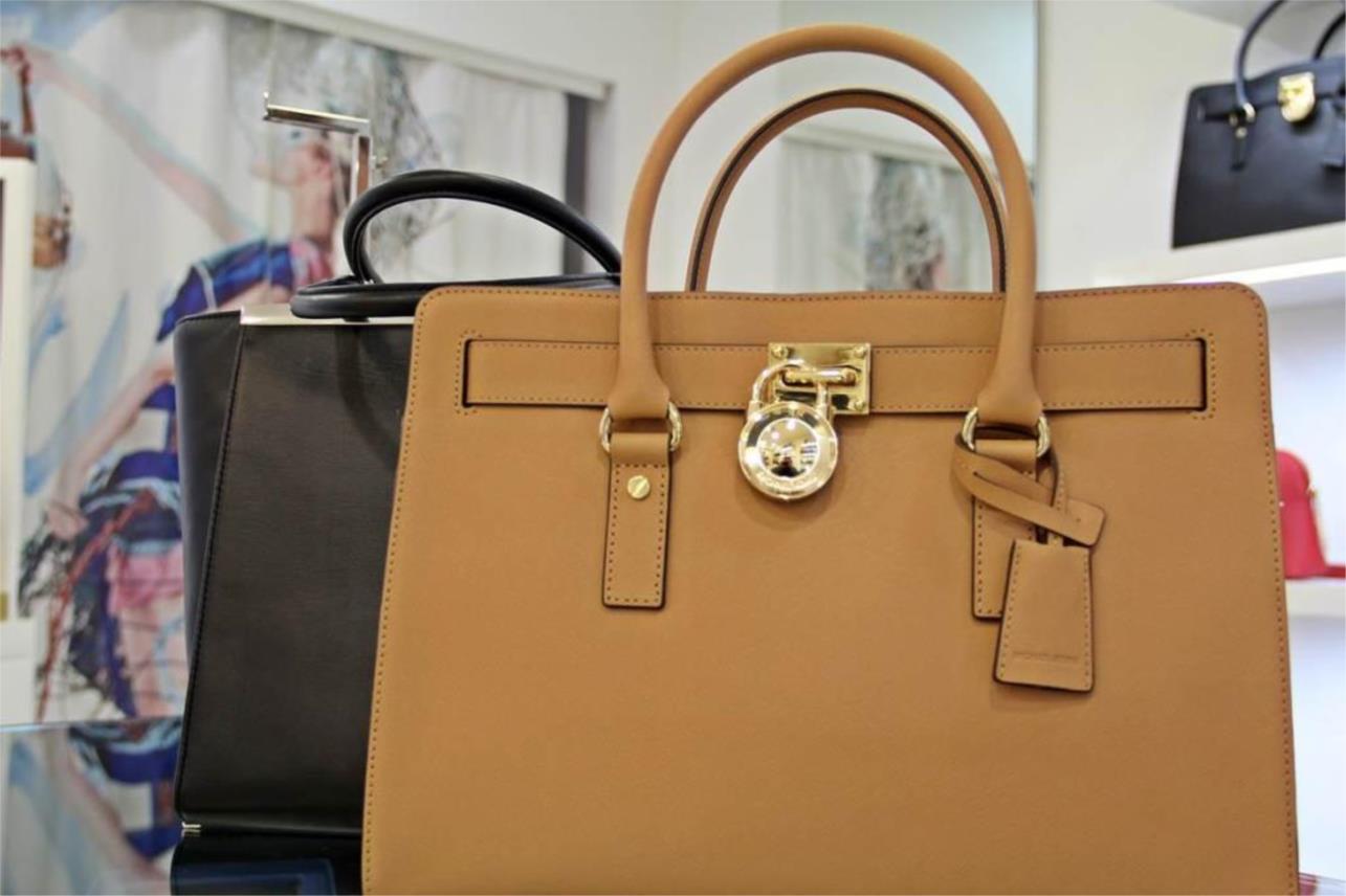 Michael Kors  0