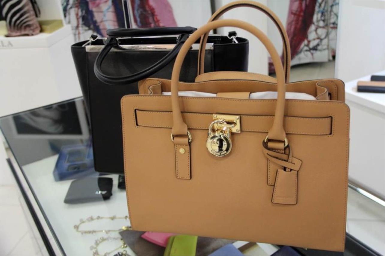Michael Kors  0