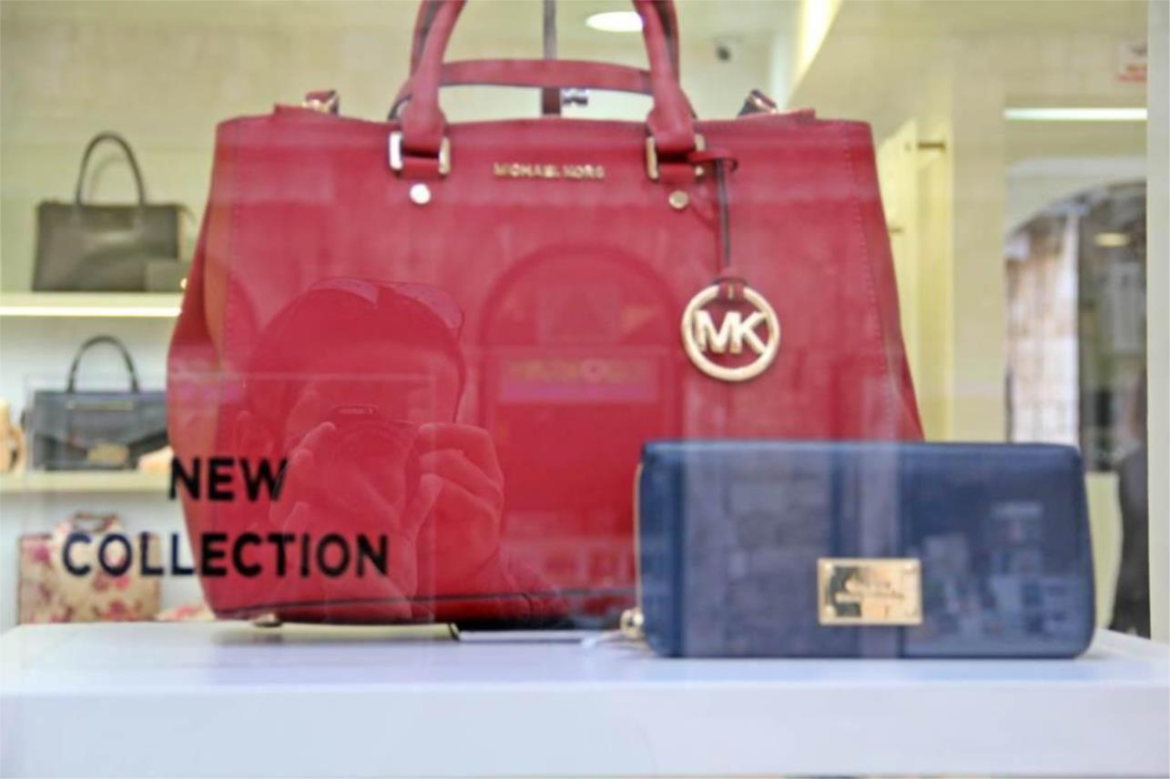 Michael Kors  0