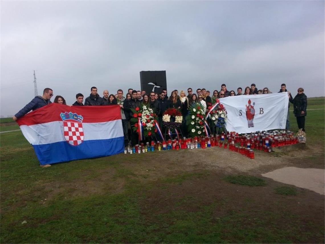 Vukovar kolona sjećanja  0