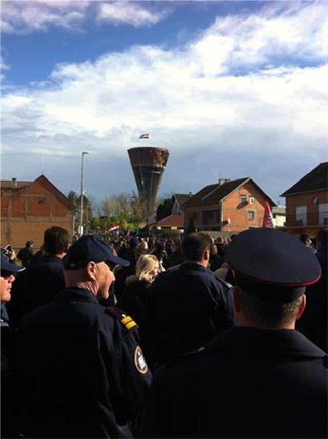 Vukovar kolona sjećanja  0