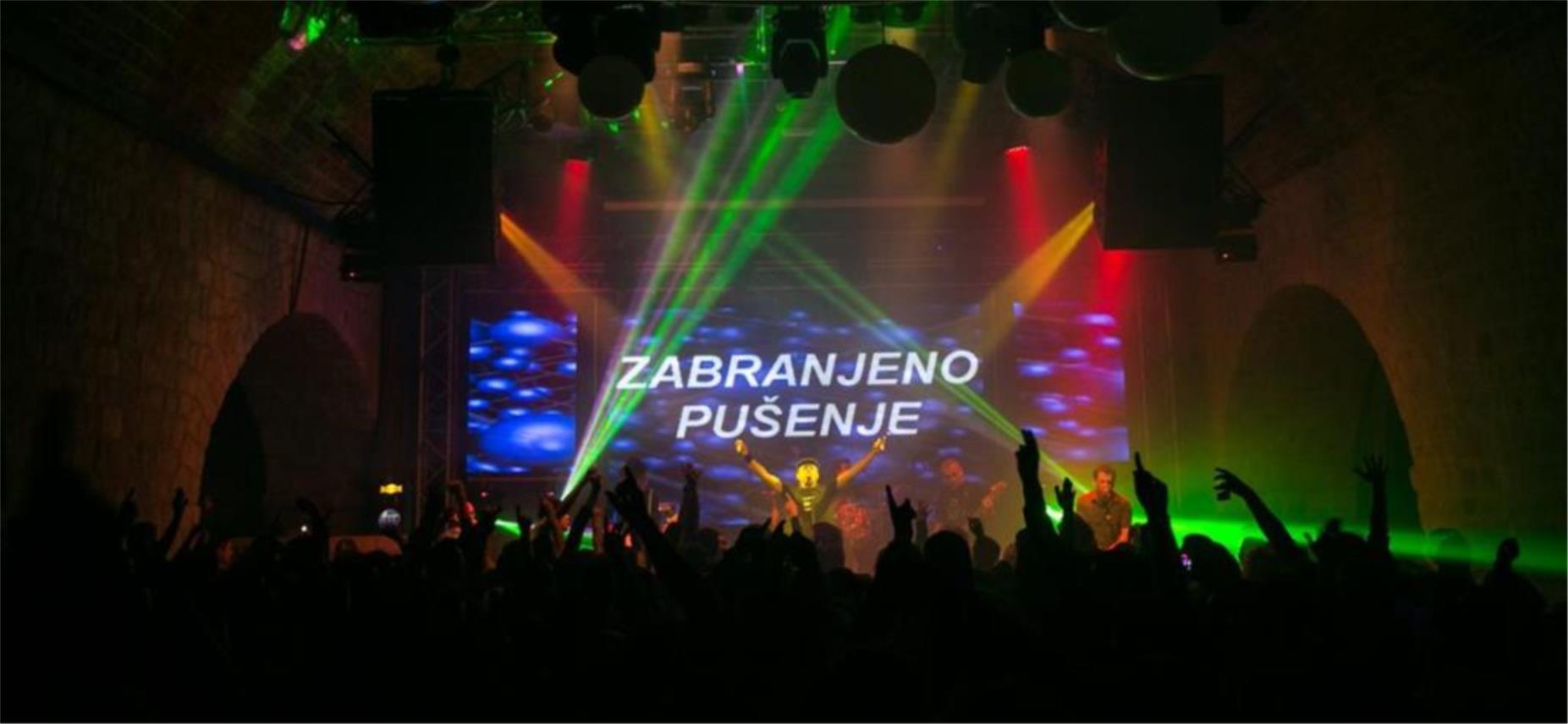Zabranjeno pušenje-Revelin 0