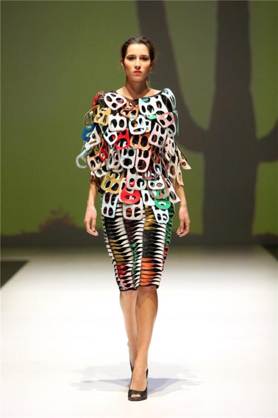 Fashion Week  0