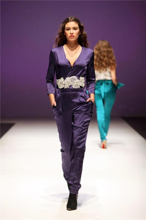 Fashion Week  0