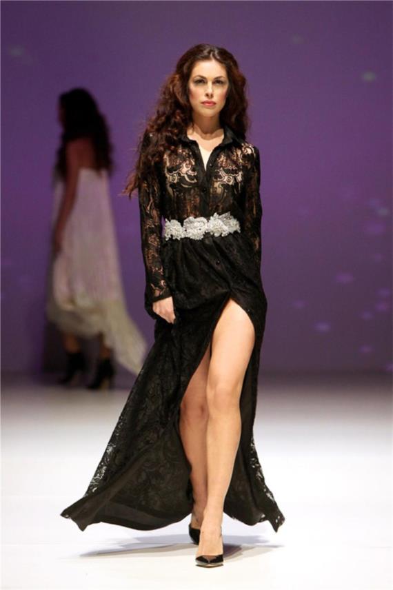 Fashion Week  0
