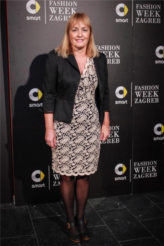 Fashion Week  0