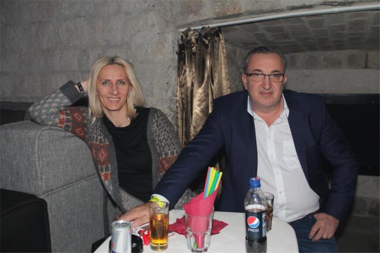 Revelin Doček 0