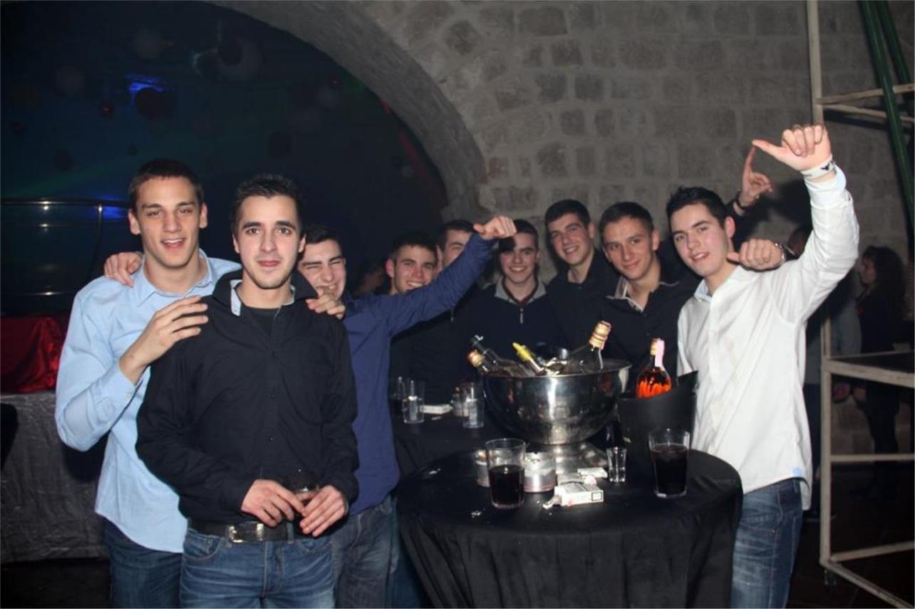 Revelin Doček 0