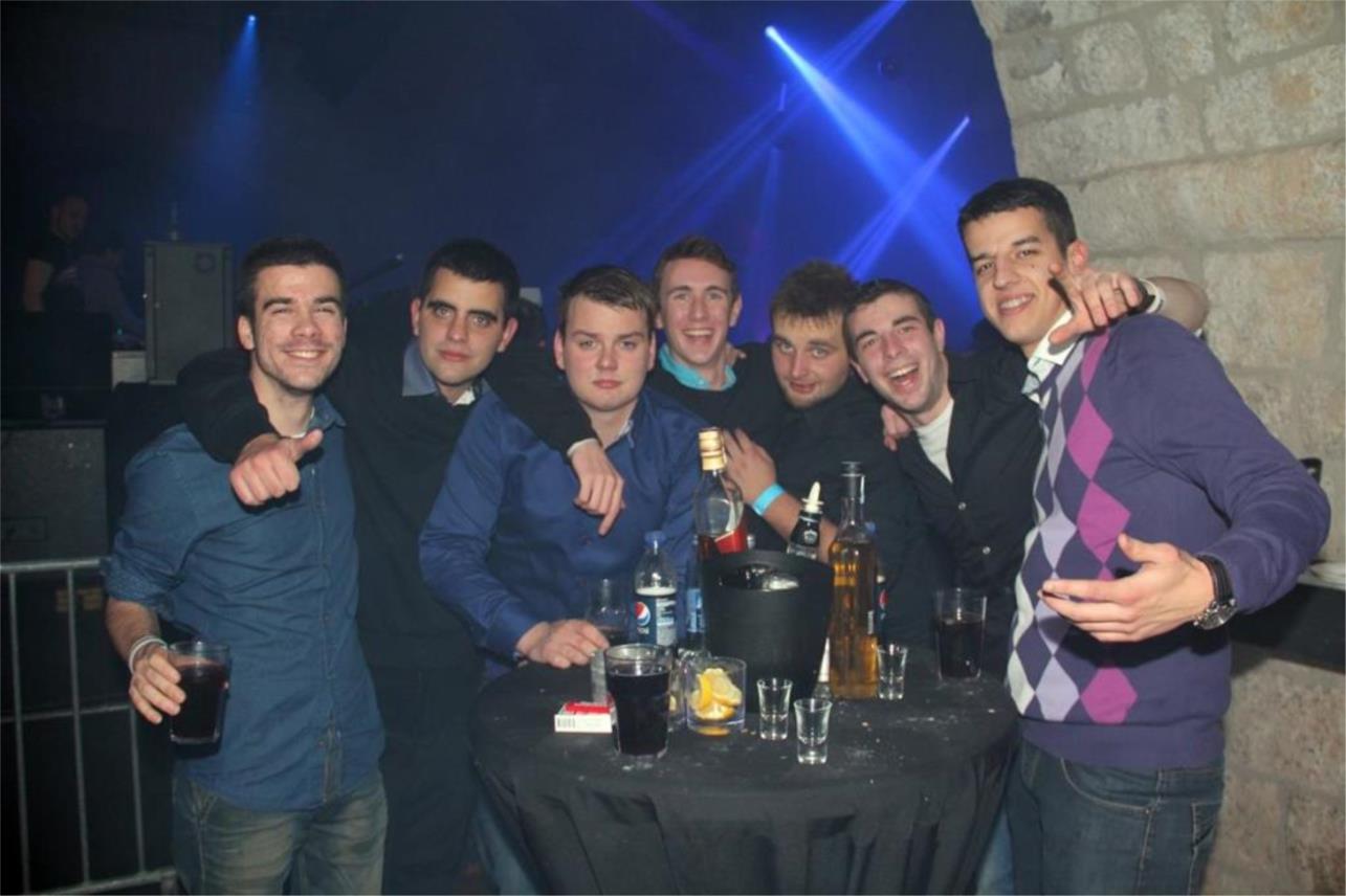 Revelin Doček 0