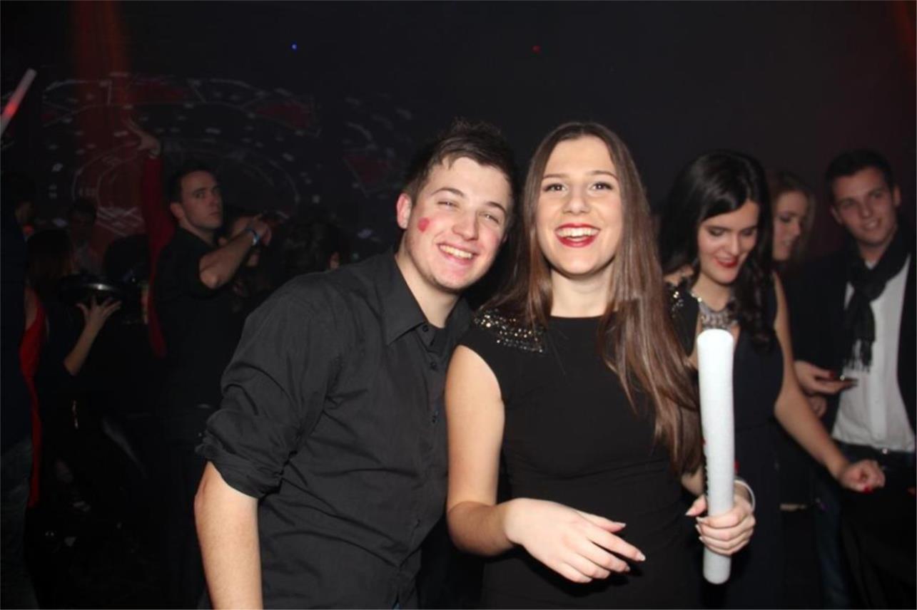 Revelin Doček 0