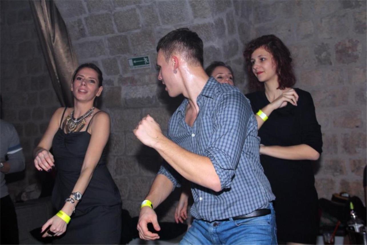 Revelin Doček 0