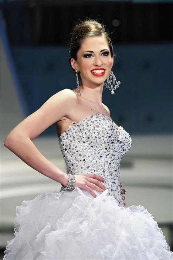 Dora Vukušić  0