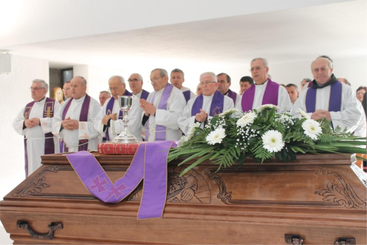 Sprovod don Jerka Pejića