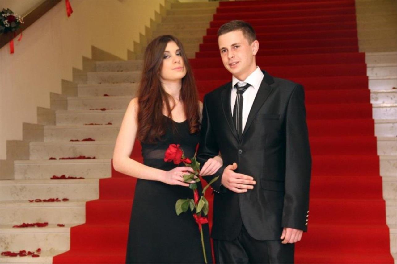 Ekonomska i trgovačka škola maturalna zabava 2015.  0