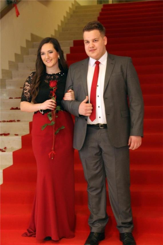 Ekonomska i trgovačka škola maturalna zabava 2015.  0