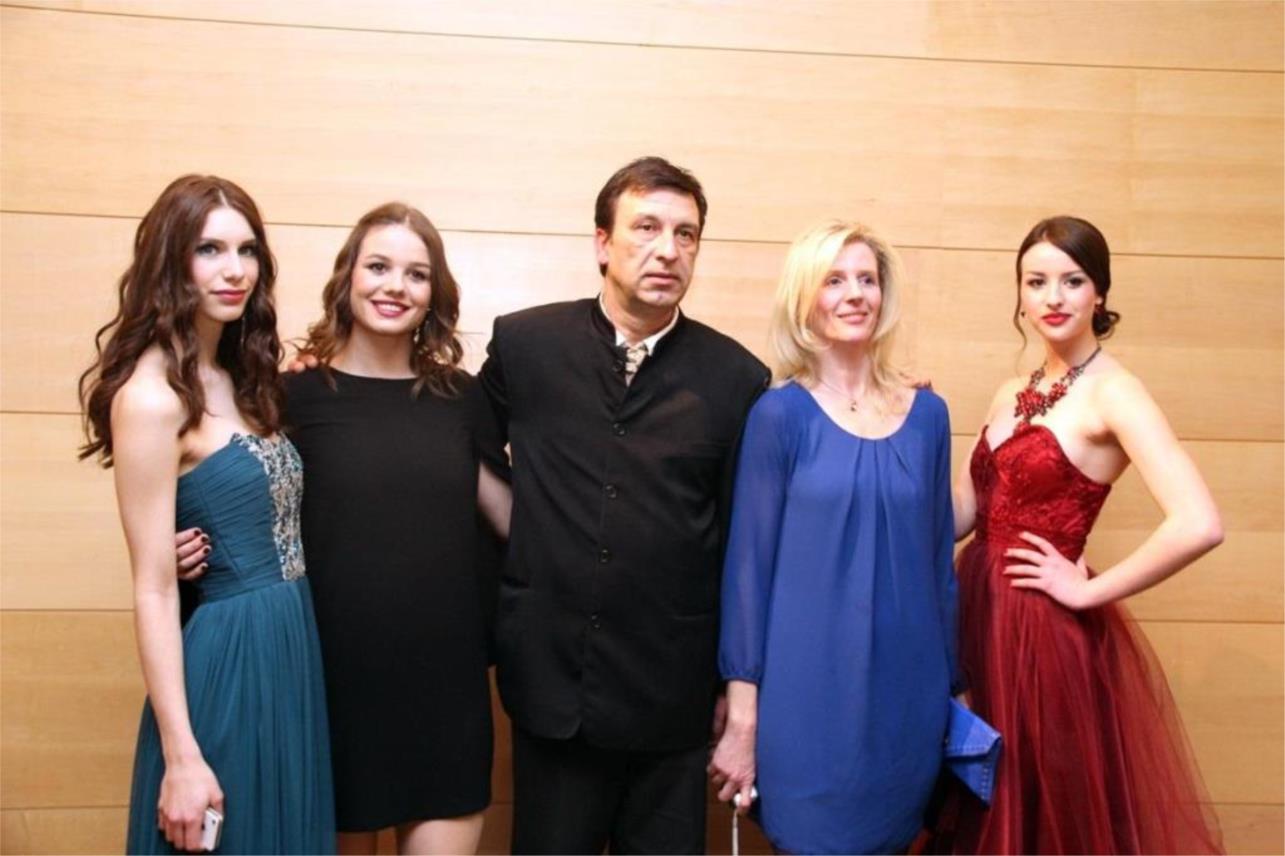 Ekonomska i trgovačka škola maturalna zabava 2015.  0