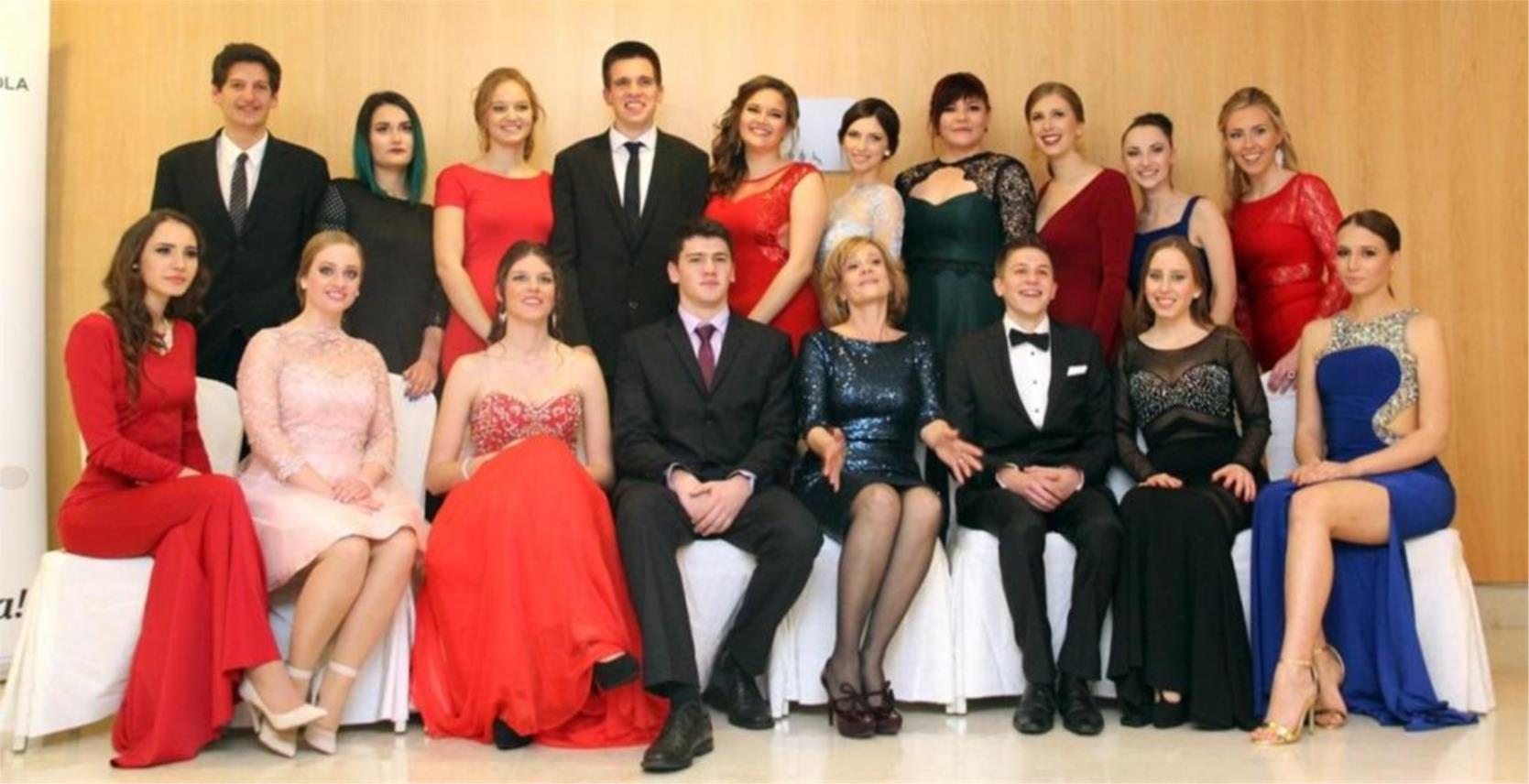 Ekonomska i trgovačka škola maturalna zabava 2015.  0