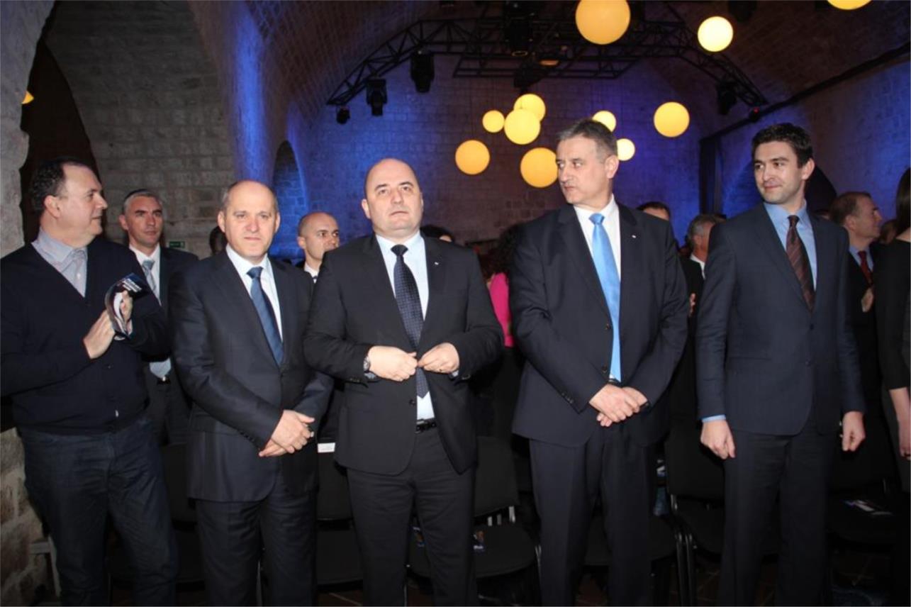 HDZ predizborni skup