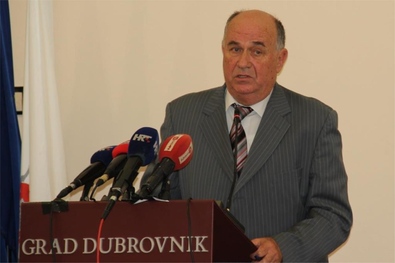 Esad Čustović