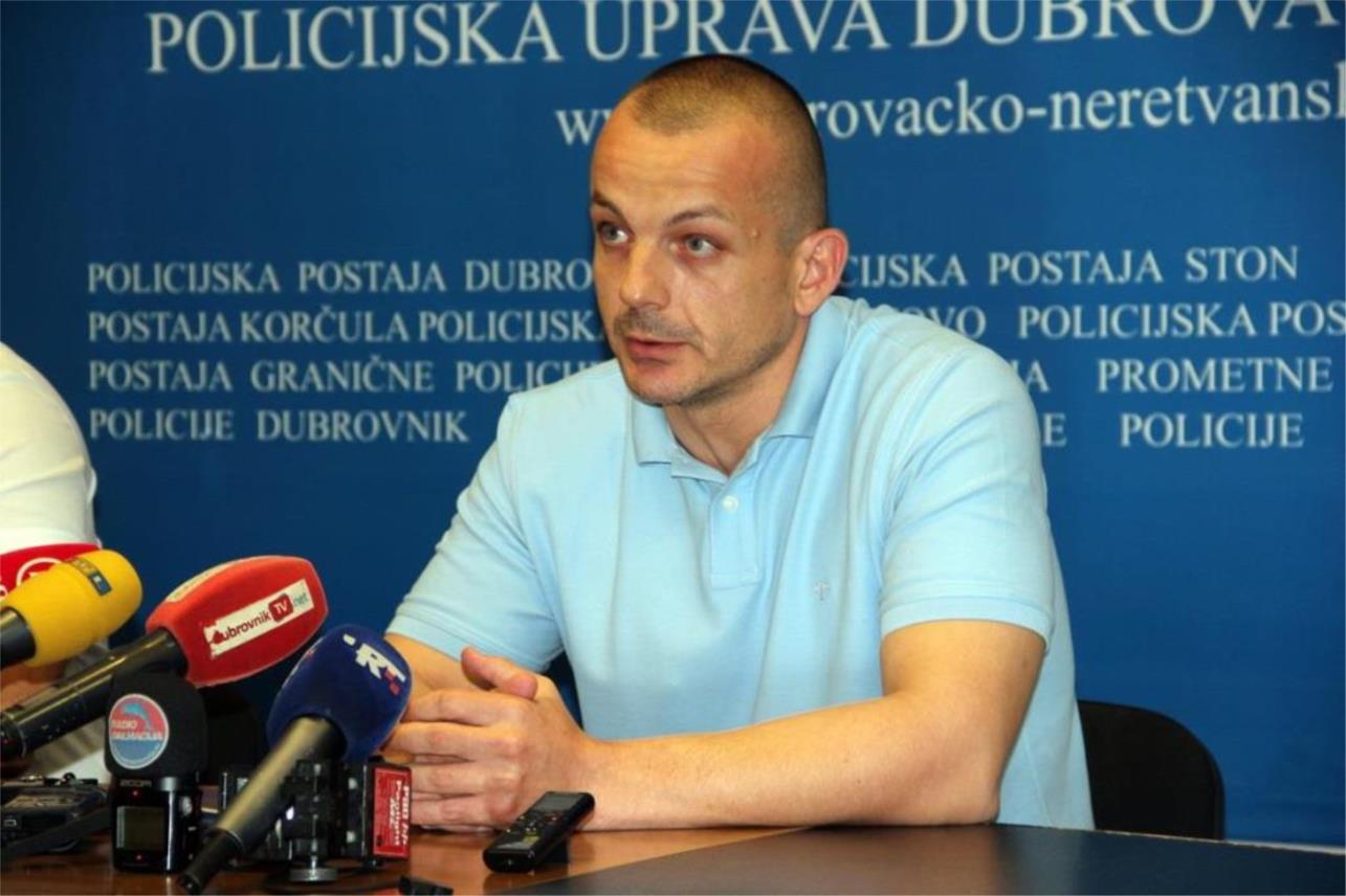 Hrvoje Neusidl 0